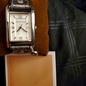 Authentic Michael kors WATCH